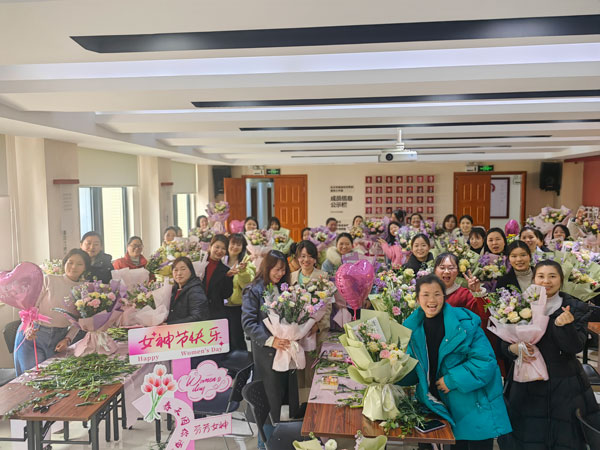 2025千亿在线登录防雷女神节插花沙龙
